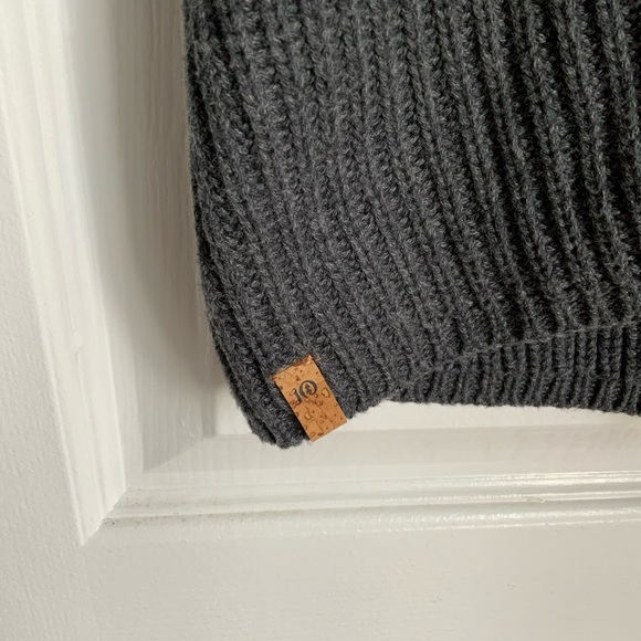Tentree Cotton sweater Small - Picture 4 of 5